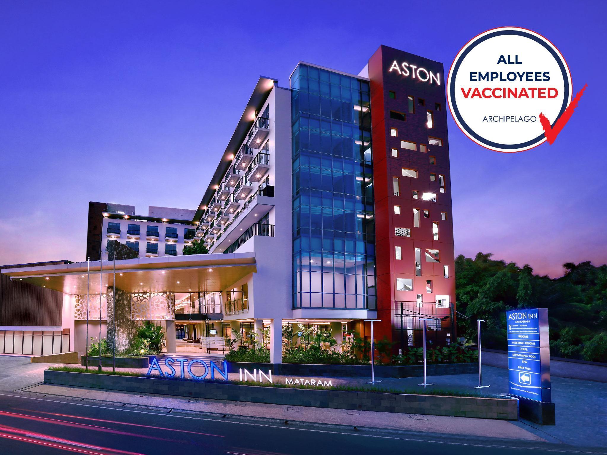 Aston Inn Матарам Экстерьер фото