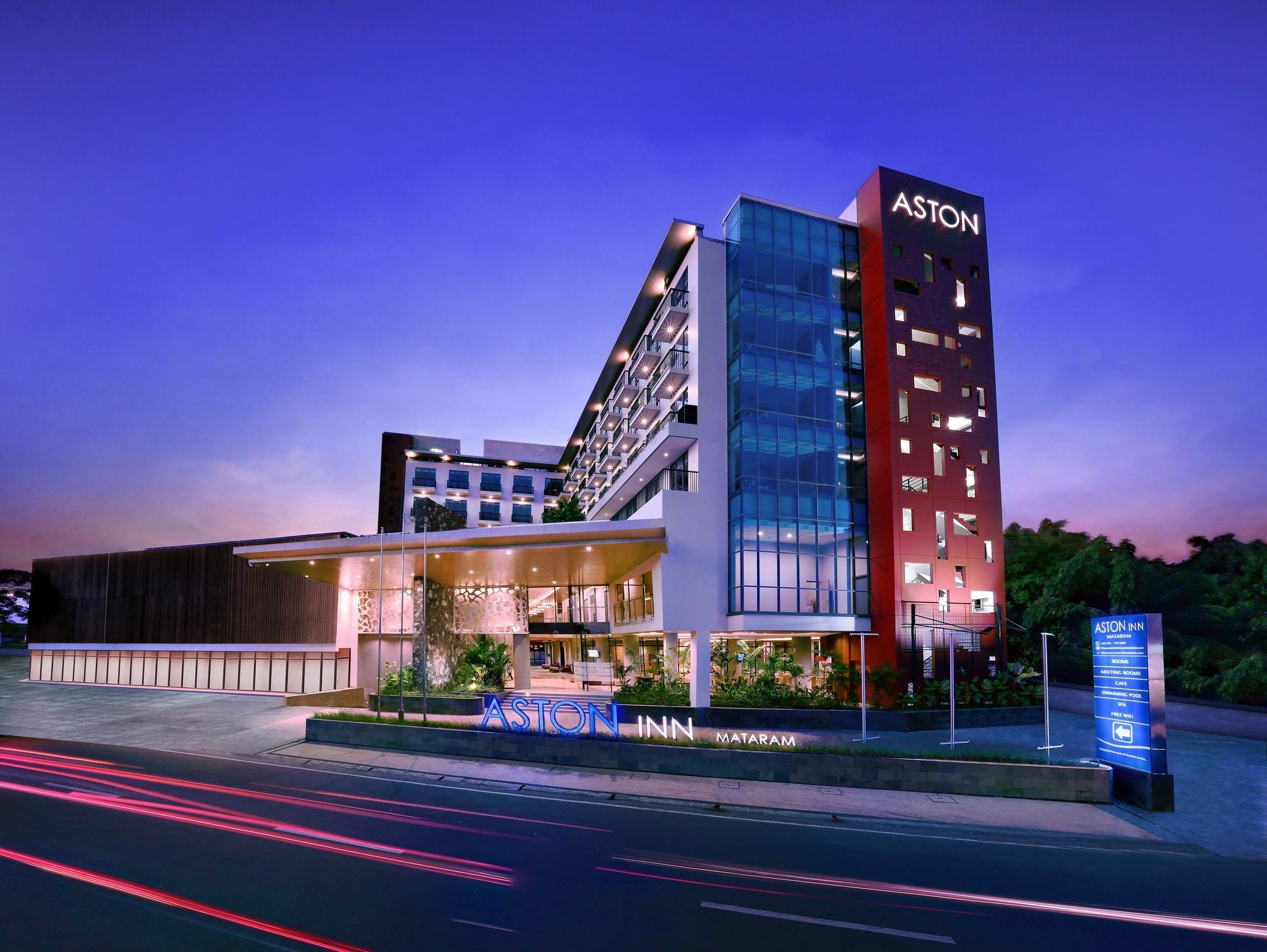 Aston Inn Матарам Экстерьер фото